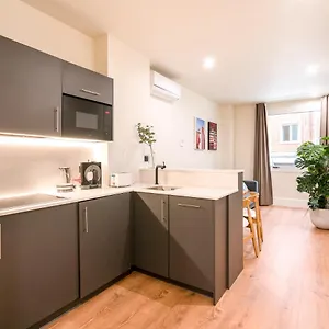 Apartment Riverside By Staynn, Bilbao